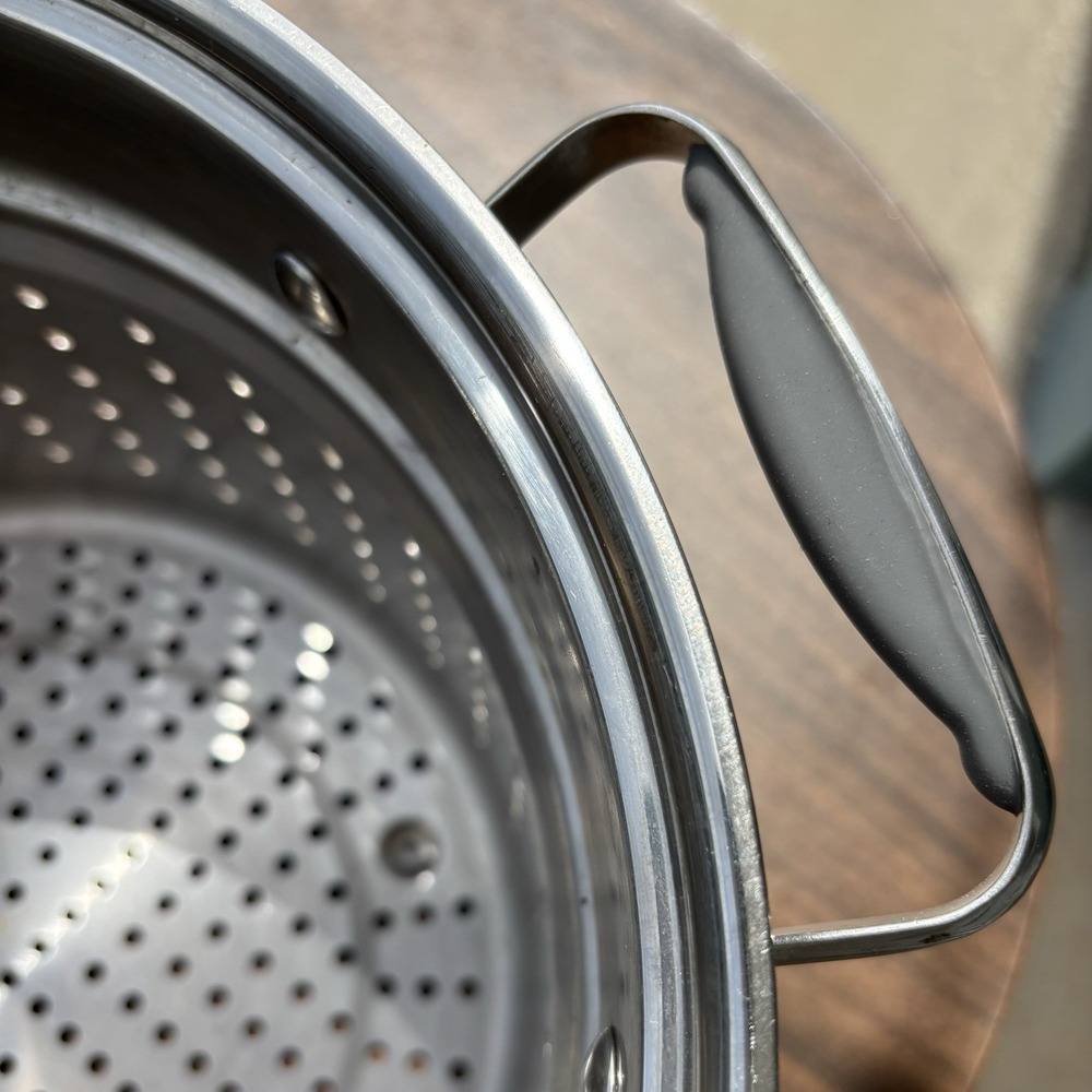 Stainless Steel Strainer Insert Colander 7.5" H x 9.75" bottom diameter Top 11" - Picture 5 of 5
